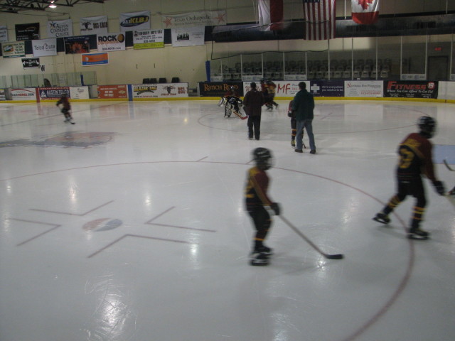 2007/02(February)/Aaron_Hockey/640x480_IMG_0603.JPG