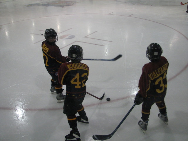 2007/02(February)/Aaron_Hockey/640x480_IMG_0612.JPG
