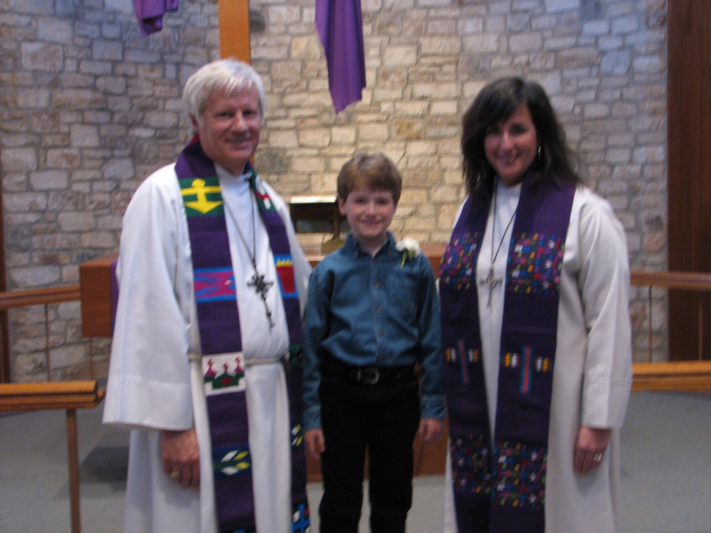 2007/04(April)/First_Communion/1024x768_IMG_0711.JPG
