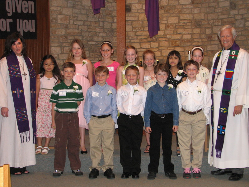 2007/04(April)/First_Communion/800x600_IMG_0717.JPG