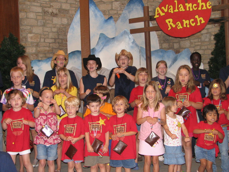 2007/06(June)/Vacation_Bible_School/800x600_IMG_0884.JPG
