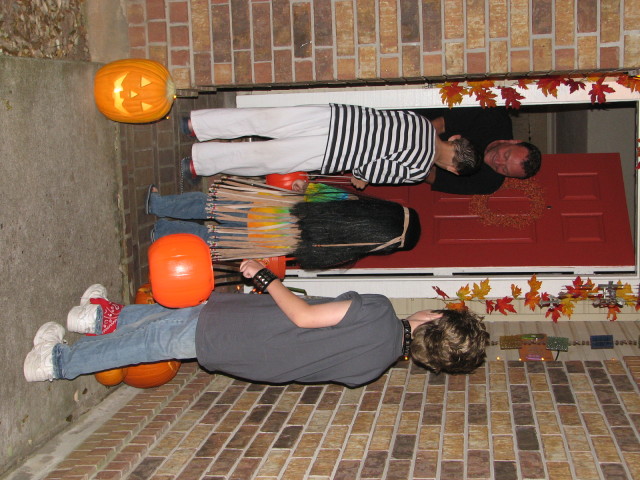 2007/10(October)/Halloween/640x480_IMG_1226.JPG