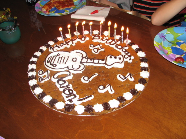 2007/12(December)/Aarons_Birthday/640x480_IMG_1351.JPG