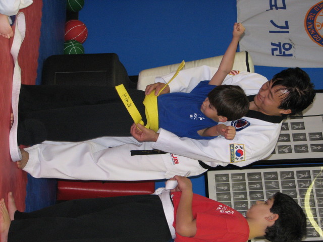 2007/12(December)/Brendan_Belt_Test/640x480_IMG_1321.JPG