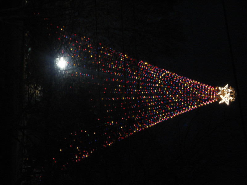 2007/12(December)/Trail_of_Lights/800x600_IMG_1413.JPG