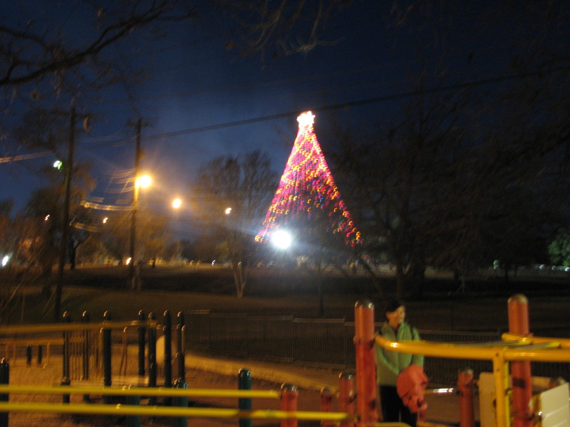 2007/12(December)/Trail_of_Lights/800x600_IMG_1419.JPG