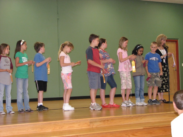 2008/04(April)/School_Awards/640x480_IMG_1629.JPG