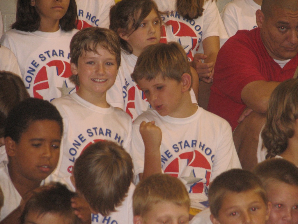 2008/06(June)/Vacation_Bible_School/1024x768_385.JPG