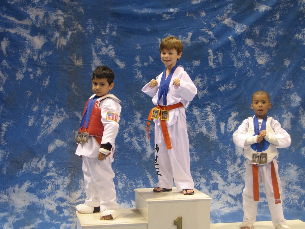 2008/10(October)/Tae-Kwon-Do_Tournament/1024x768_586.JPG
