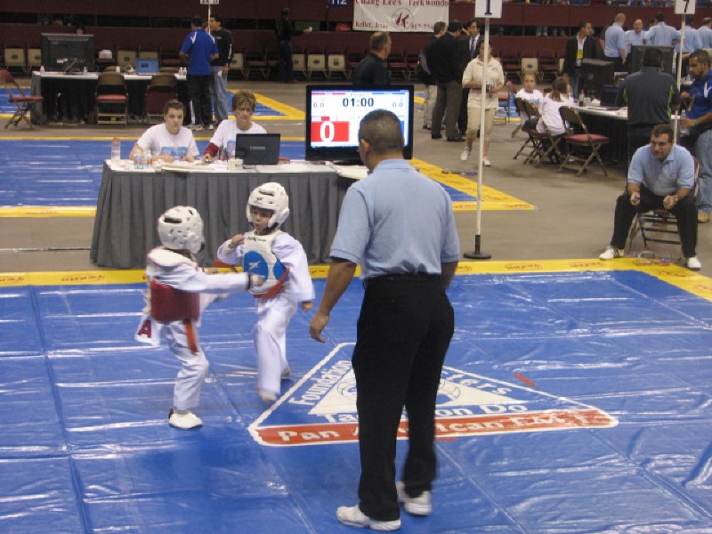 2008/10(October)/Tae-Kwon-Do_Tournament/800x600_578.JPG