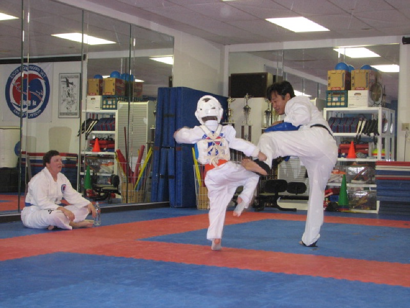 2008/11(November)/Tae-Kwon-Do/800x600_633.JPG