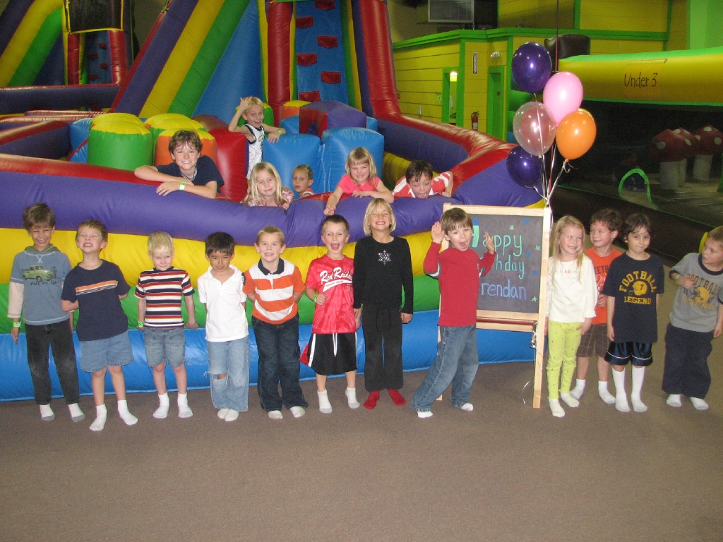 2008/12(December)/Birthdays/1024x768_706.JPG