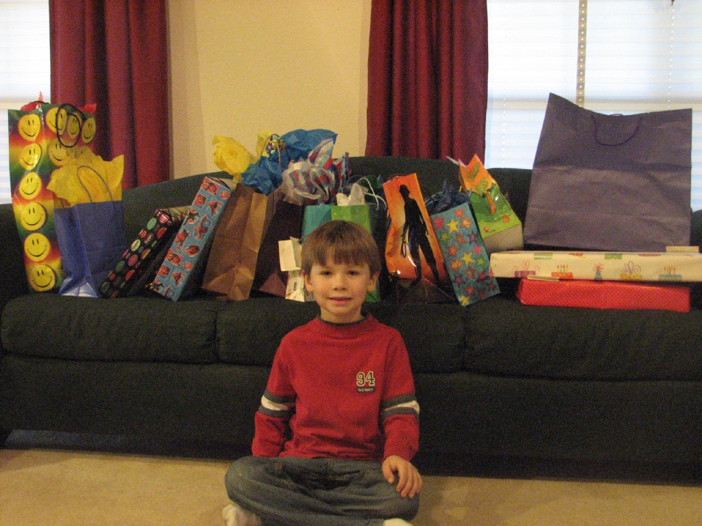2008/12(December)/Birthdays/1024x768_721.JPG