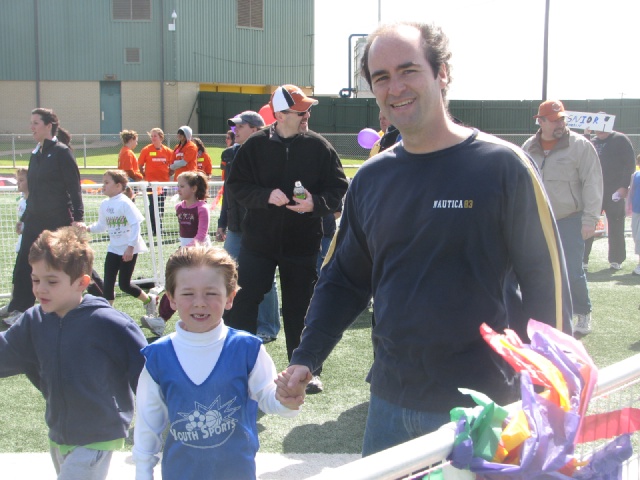 2009/02(February)/Marathon_Kids/640x480_831.JPG