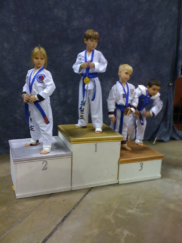 2009/10(October)/Tae-Kwon-Do_Tournament/640x480_IMG_0059.JPG