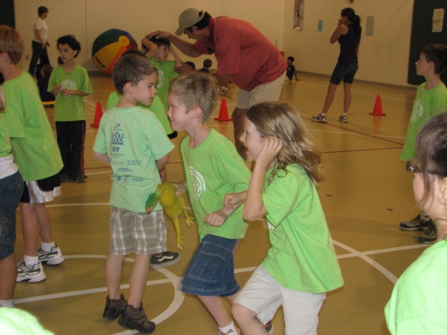 2010/05(May)/Field_Fun_Day/640x480_IMG_3325.JPG