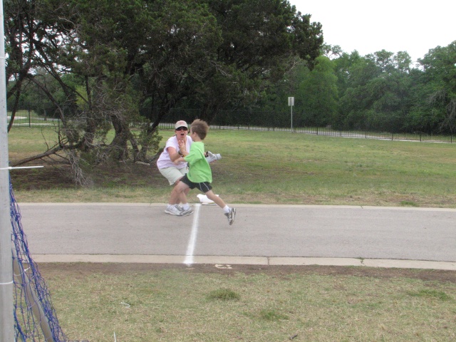 2010/05(May)/Field_Fun_Day/640x480_IMG_3382.JPG