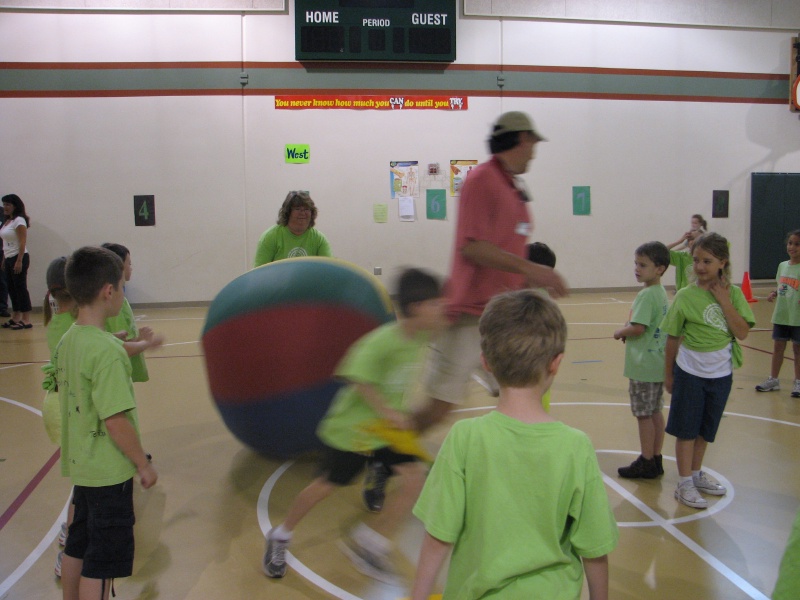 2010/05(May)/Field_Fun_Day/800x600_IMG_3330.JPG