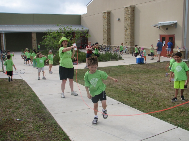 2010/05(May)/Field_Fun_Day/800x600_IMG_3345.JPG
