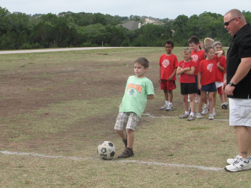 2010/05(May)/Field_Fun_Day/800x600_IMG_3405.JPG