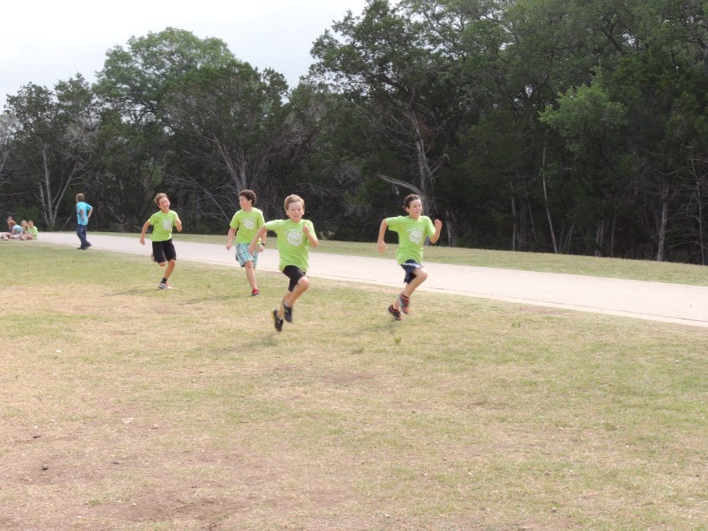 2013/05(May)/Fun_Field_Day/1024x768_DSCN0420.JPG