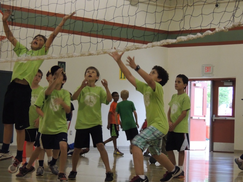 2013/05(May)/Fun_Field_Day/800x600_DSCN0404.JPG