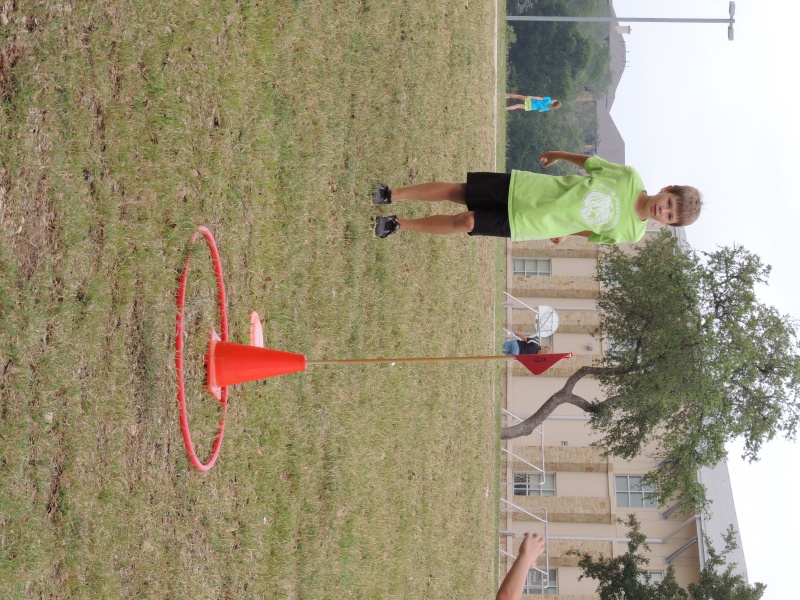 2013/05(May)/Fun_Field_Day/800x600_DSCN0419.JPG