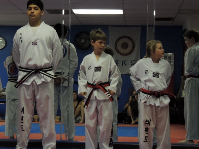 2013/06(June)/Tae_Kwon_Do_Test/640x480_DSCN0426.JPG