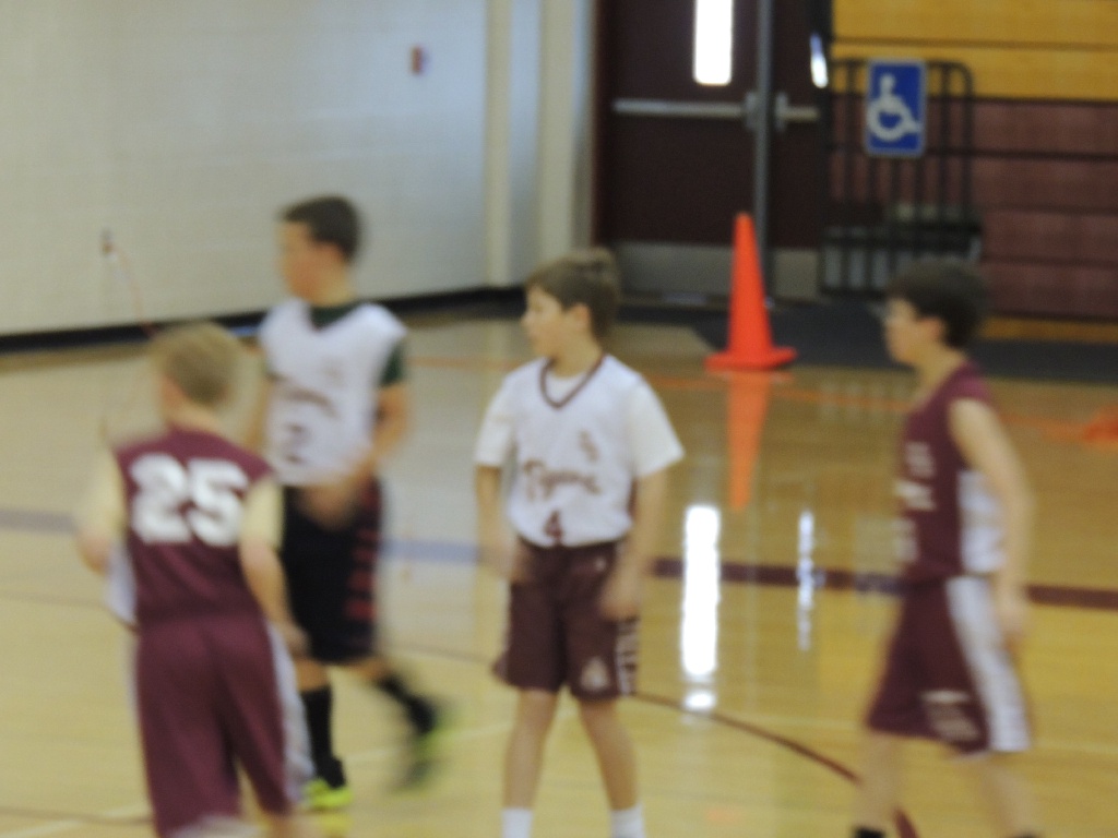 2013/12(December)/Brendan_Basketball/1024x768_DSCN1725.JPG