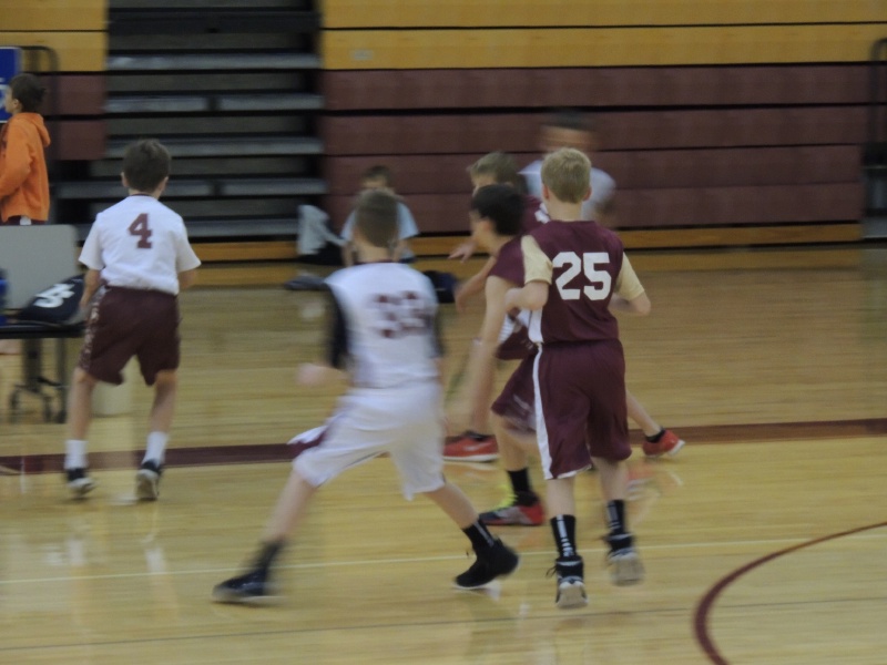 2013/12(December)/Brendan_Basketball/800x600_DSCN1724.JPG