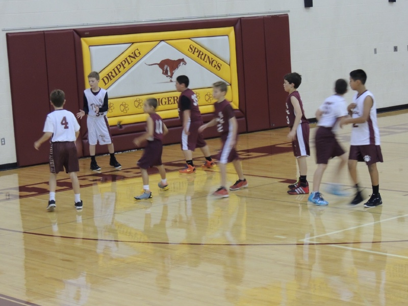 2013/12(December)/Brendan_Basketball/800x600_DSCN1728.JPG