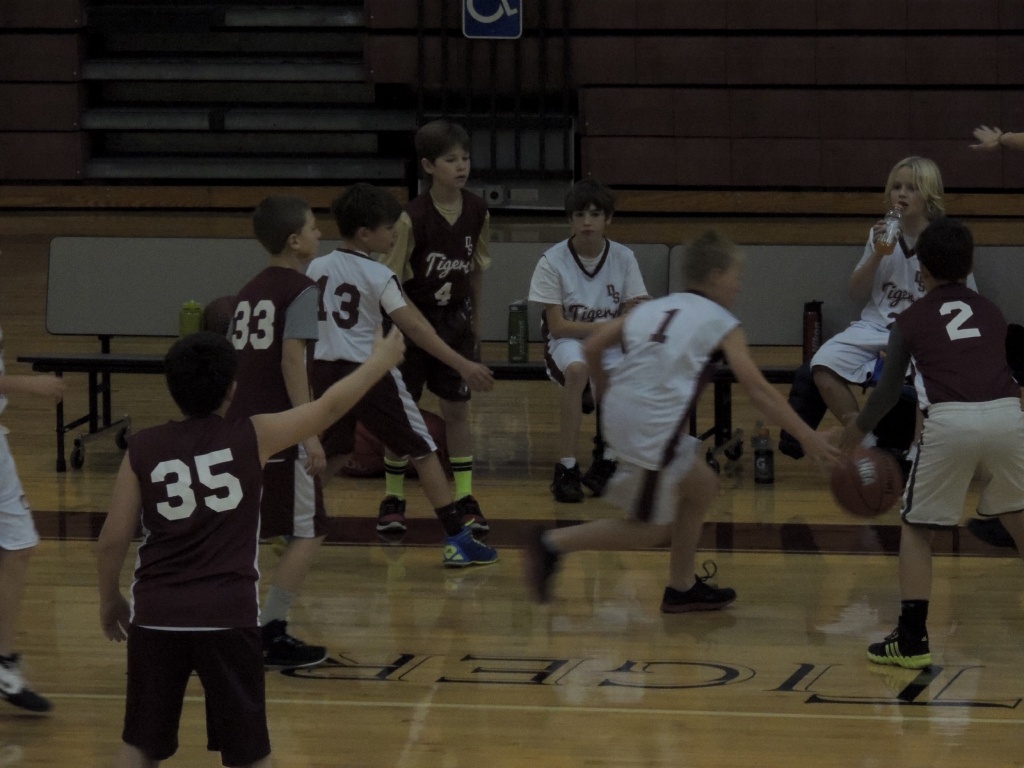 2014/01(January)/Brendan_Basketball/1024x768_DSCN1884.JPG