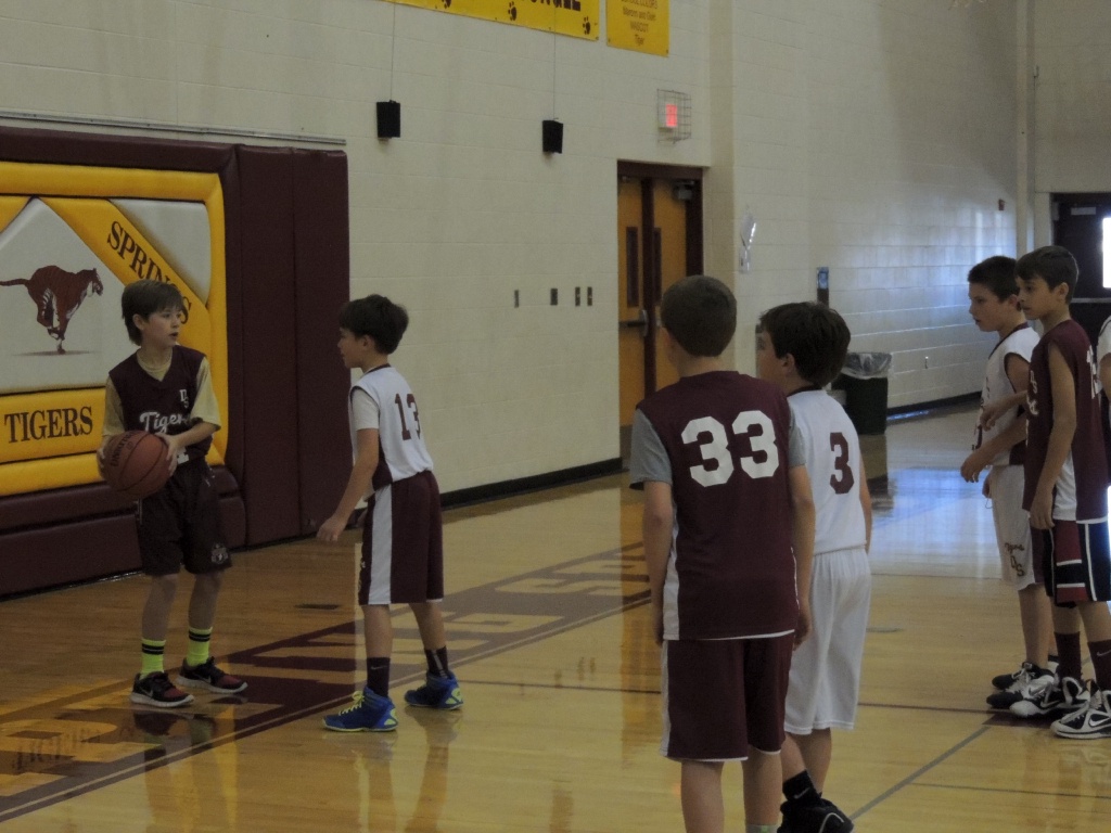 2014/01(January)/Brendan_Basketball/1024x768_DSCN1887.JPG