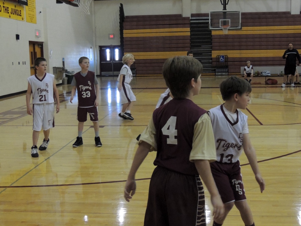 2014/01(January)/Brendan_Basketball/1024x768_DSCN1889.JPG