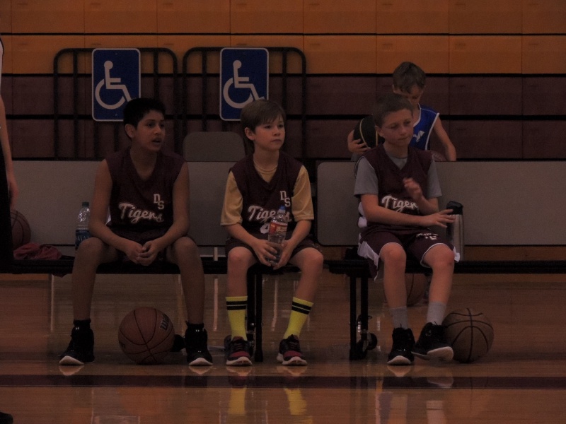 2014/01(January)/Brendan_Basketball/800x600_DSCN1896.JPG