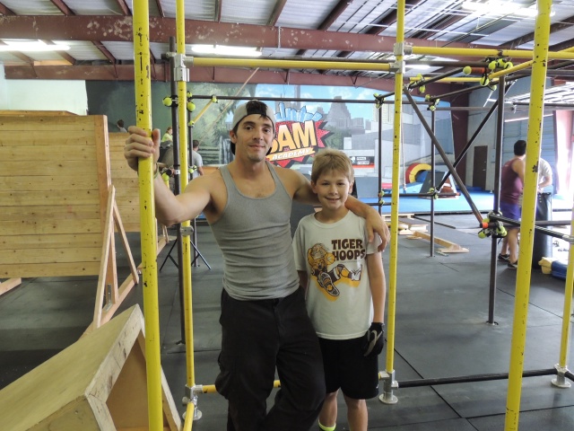 2014/08(August)/Bam_with_Drew_Drechsel/DSCN2108.JPG