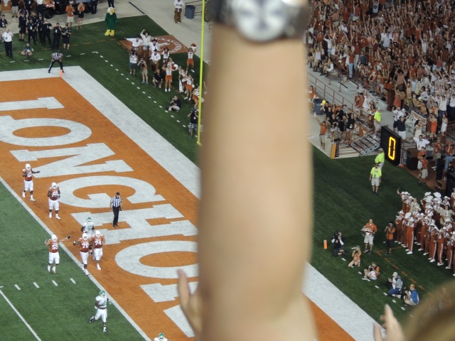 2014/08(August)/Longhorn_Game/640x480_DSCN2183.JPG