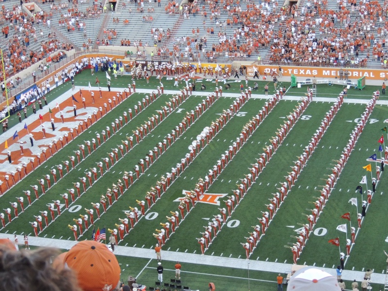 2014/08(August)/Longhorn_Game/800x600_DSCN2167.JPG
