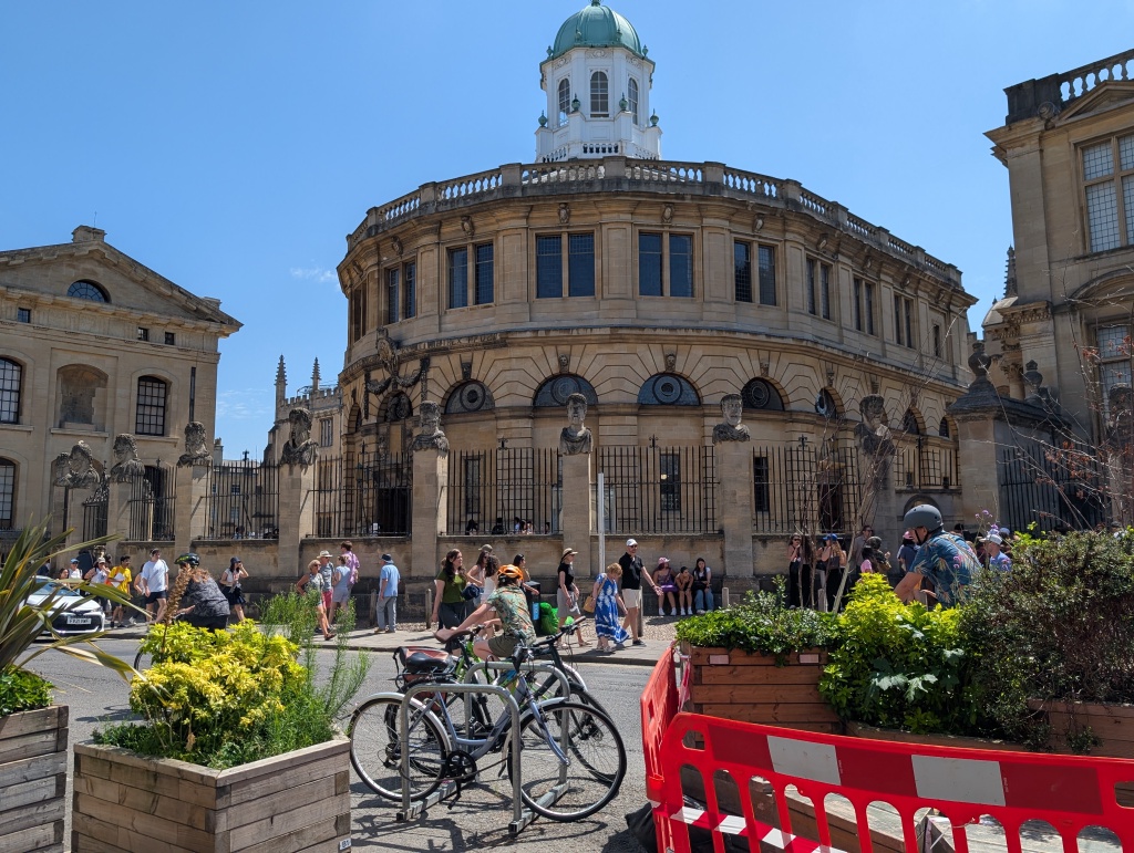 2026/07(July)/Oxford/1024x768_PXL_20260712_114500207.MP.jpg