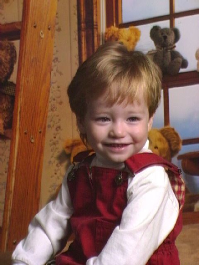 Aaron/640x480_09.jpg