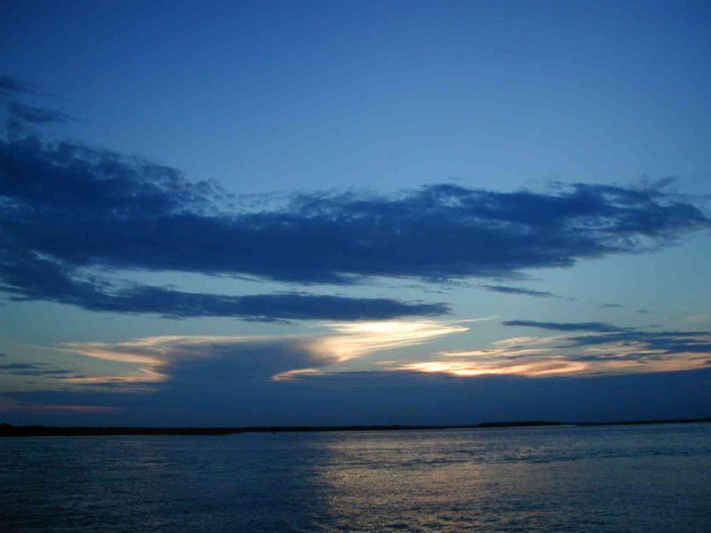 0ErinsChild/08(August)/Disk1/800x600_5_Sunset_Fernandina.JPG
