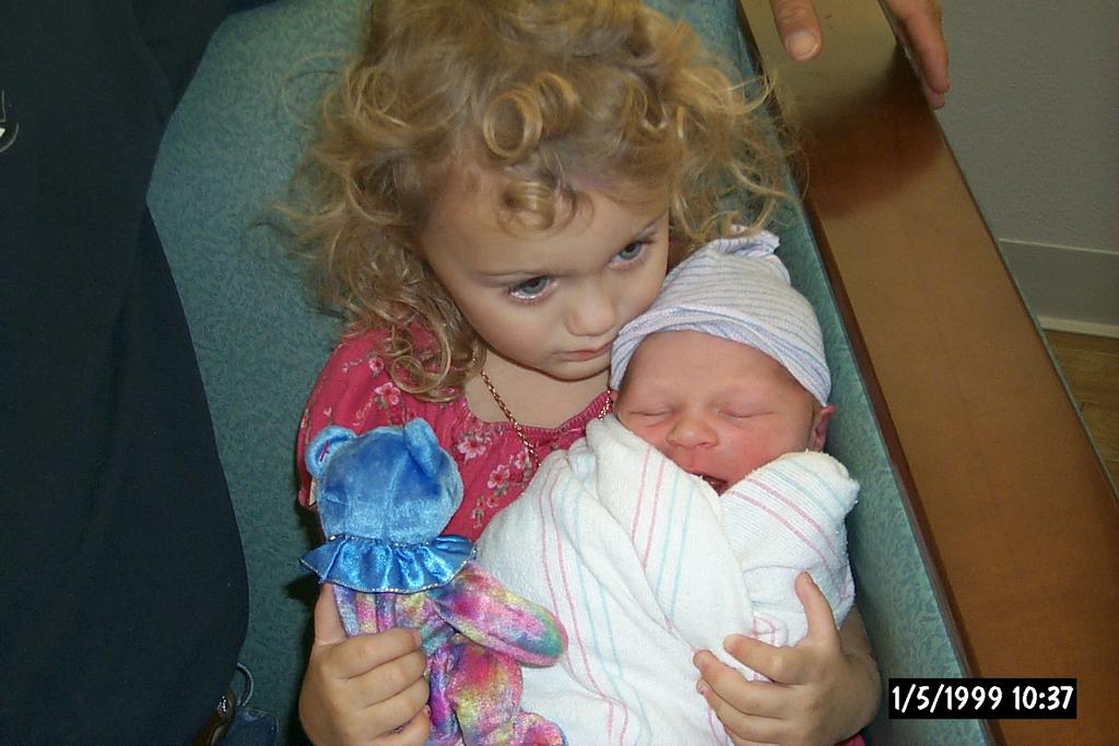 0ErinsChild/09(September)/NewAddition/1024x768_P0003092.JPG