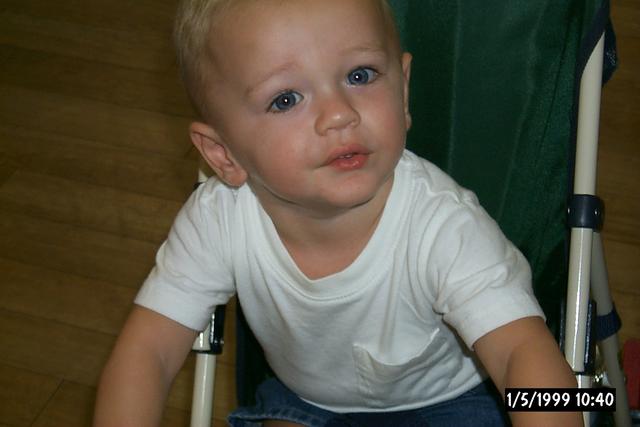 0ErinsChild/09(September)/NewAddition/640x480_P0003097.JPG
