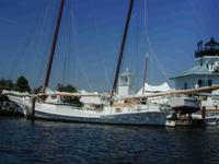 56_-_Restored_Oyster_Boat_CB_Maratime_Museum.JPG
