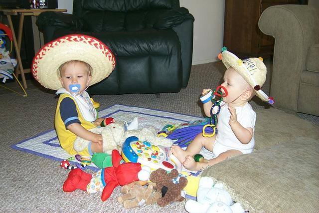 2000/09(September)/Random/640x480_2360ValeChance.JPG