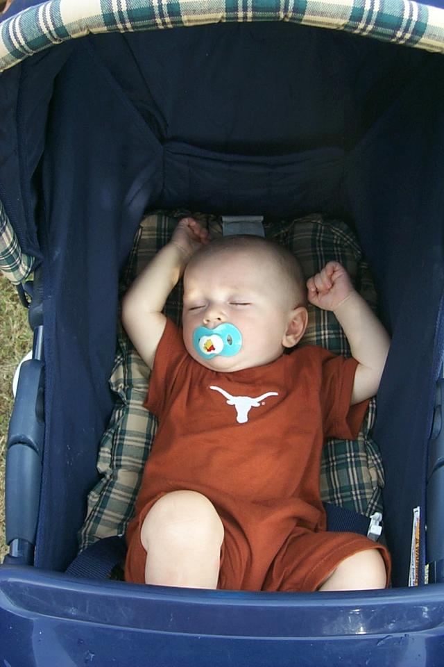 2000/09(September)/Tailgating/640x480_2303Vale.JPG