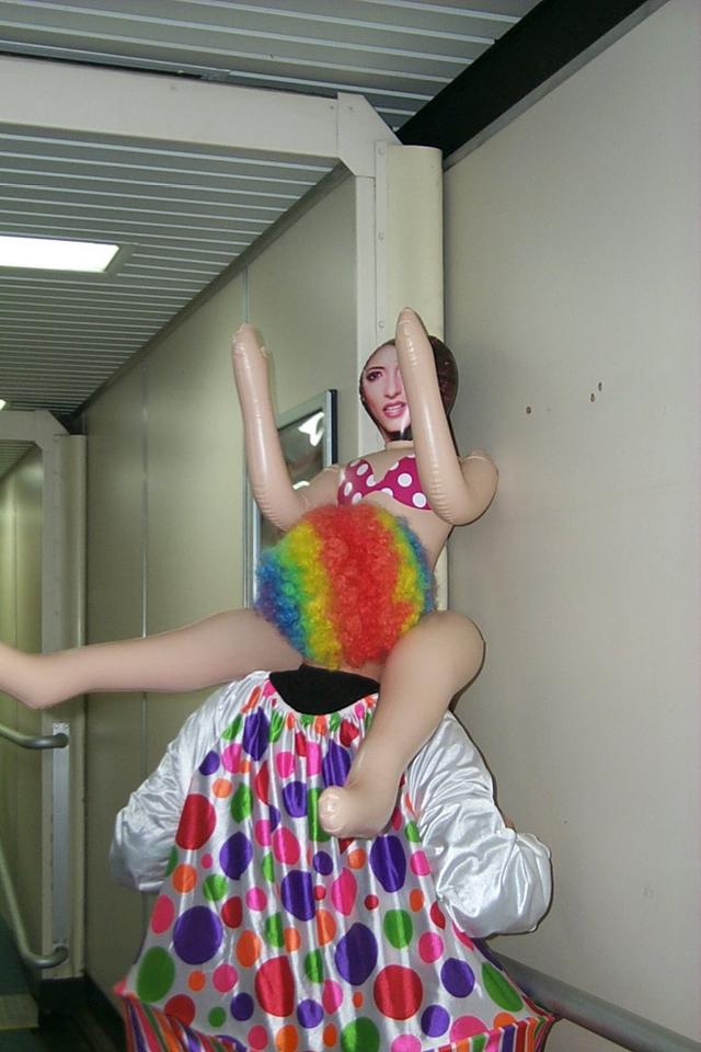 2001/02(February)/JacksBachelorParty/640x480_P0002707.JPG