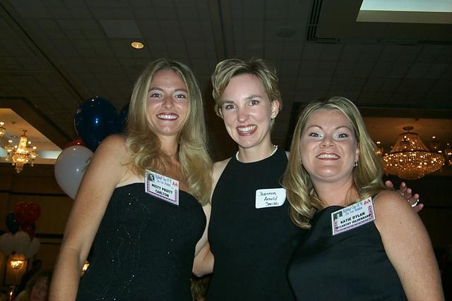 2001/06(June)/Katies10yrReunion/640x480_P0002799.JPG