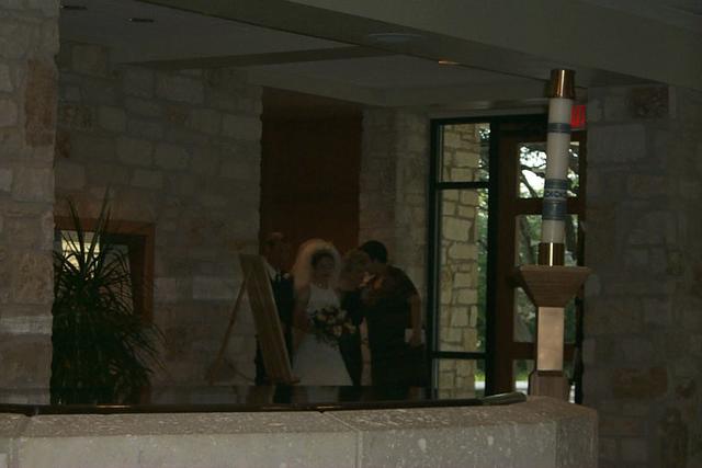 2001/07(July)/LaurieWedding/640x480_2829LauriesWedding.JPG