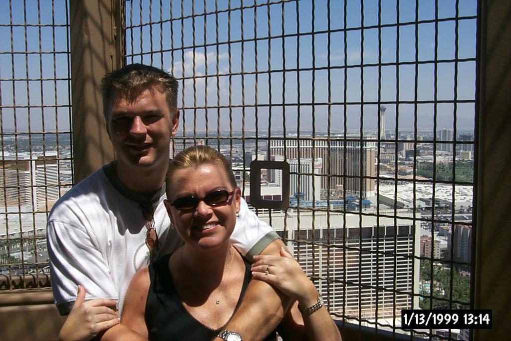 2001/08(August)/Vegas/1024x768_P0002962.JPG